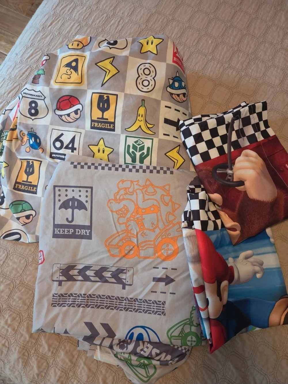Nintendo Mario Kart Kids Blue Multicolor Comforter SET!